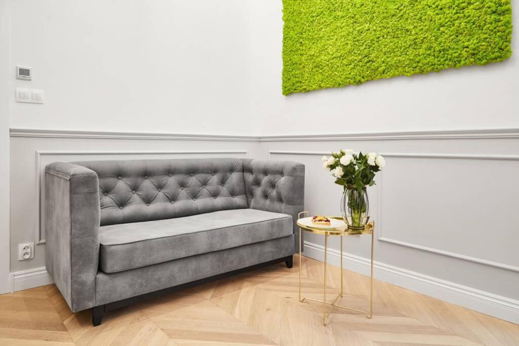 Househost Apartment I: Studencka Street Cracovie Extérieur photo